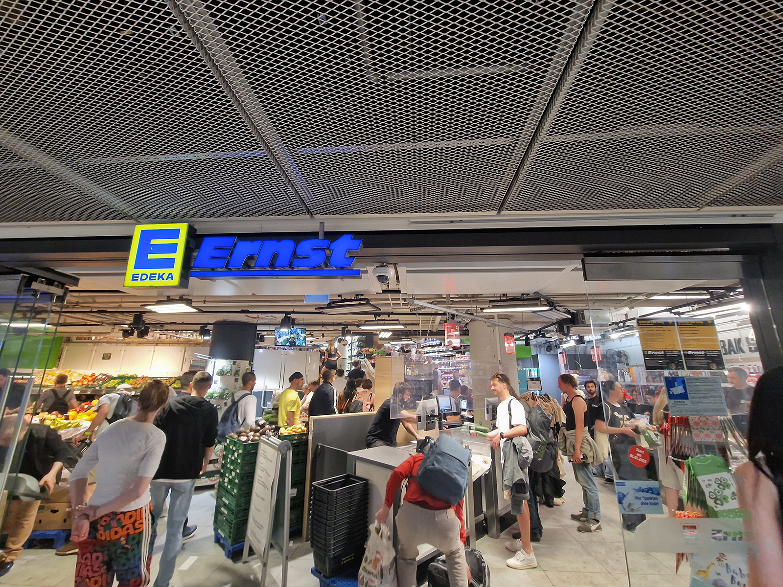 Edeka Ernst at Munich Central Station