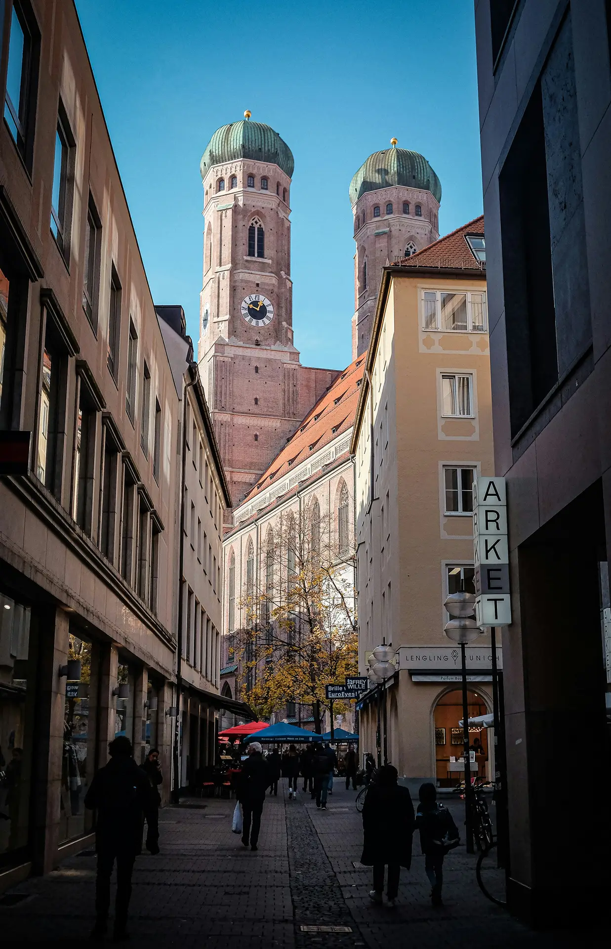 Frauenkirche twin towers as a visual compass in Munich's old town