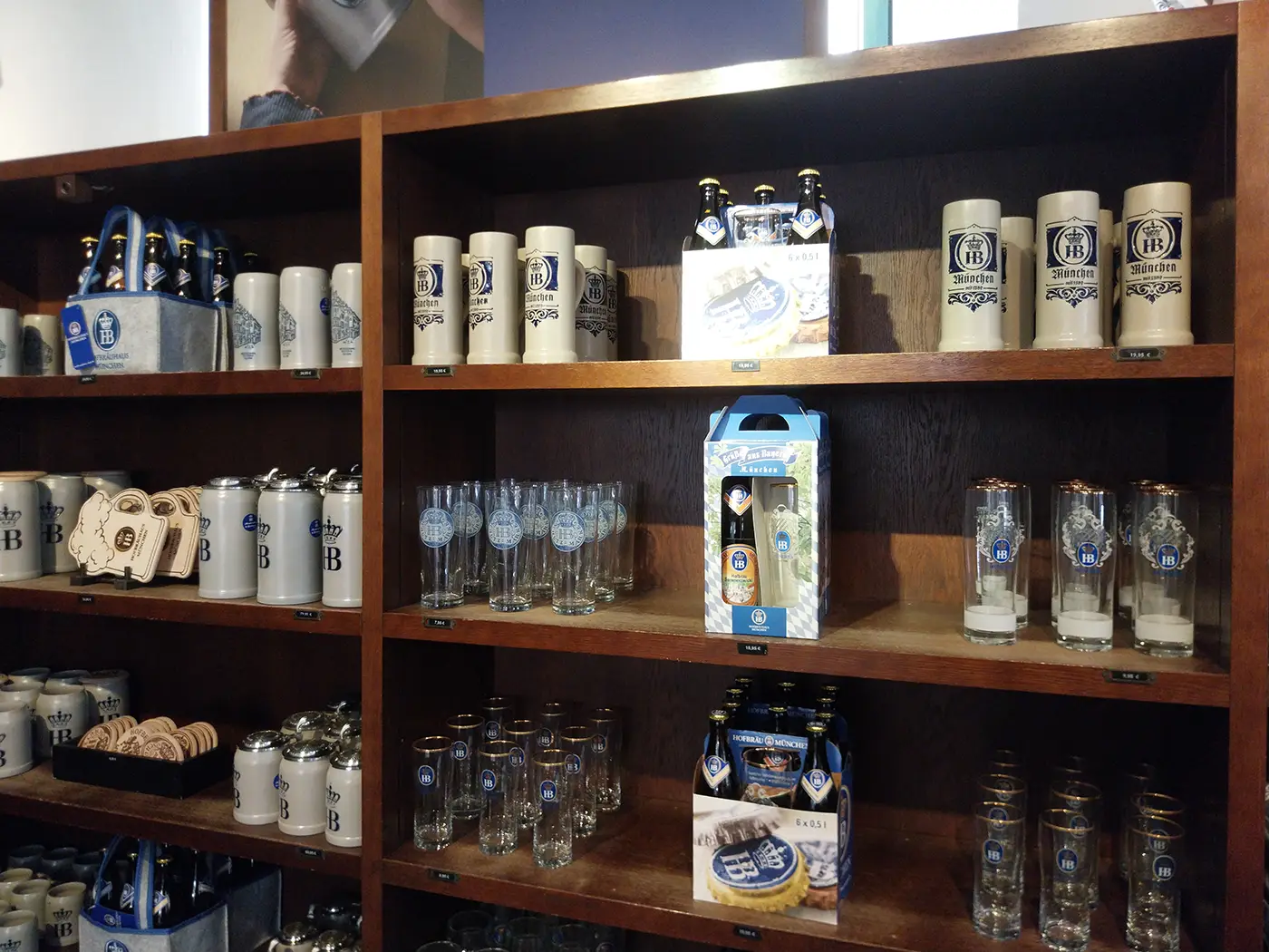 Hofbräuhaus glasses and beer souvenirs in Munich